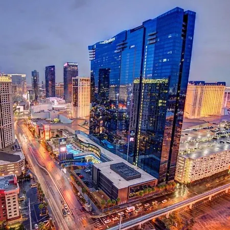 Suites At Elara Las Vegas Center Strip-No Resort Fees